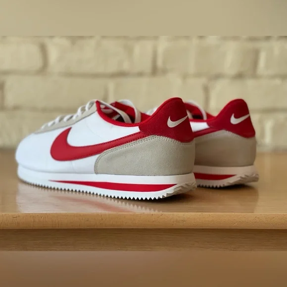 Nike ID Cortez 72’ Running Shoes FJ8890-905 White Red Retro Men Size 11.5 / 13W
